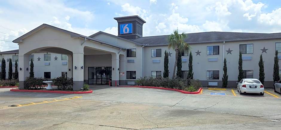 Motel 6 Houston, TX – Hwy 249 and Fallbrook