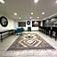 Desert Sands Inn & Suites