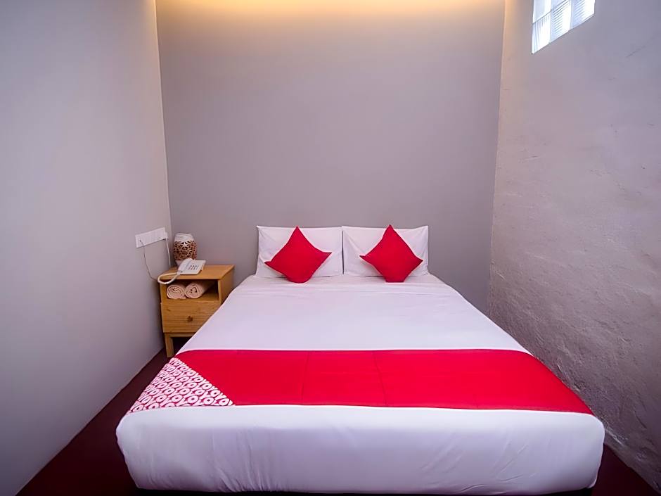 Hotel O Hills Residence