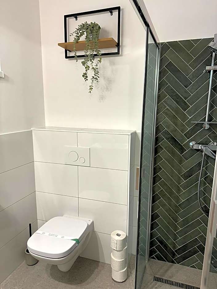 Kastélykert Vendégház Tata