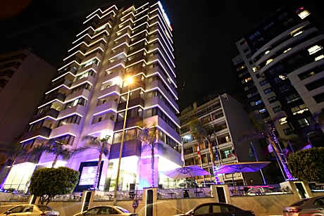 Palm Ville Suites