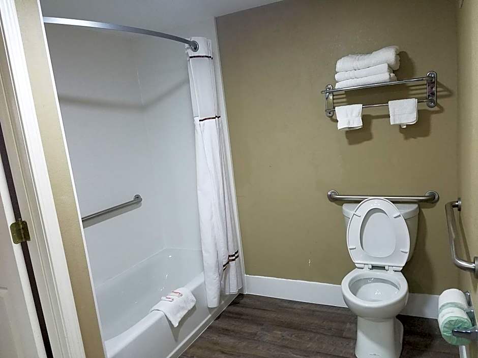 Super 8 by Wyndham Murfreesboro