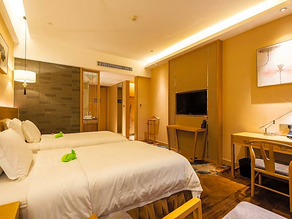 Tiangang Xiyue Hotel (Ningbo Haishu Railway Station Lishe International Airport Branch)