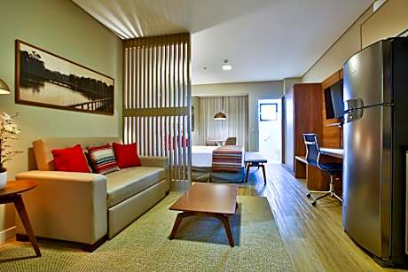 Superior King Suite