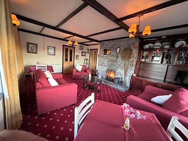 Ard Einne House Bed & Breakfast