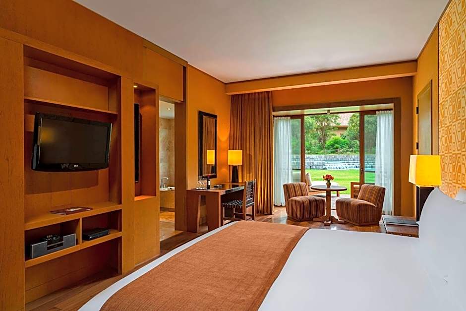 Photo 1 of 6 of 1 Bedroom 1 King Bed Suite