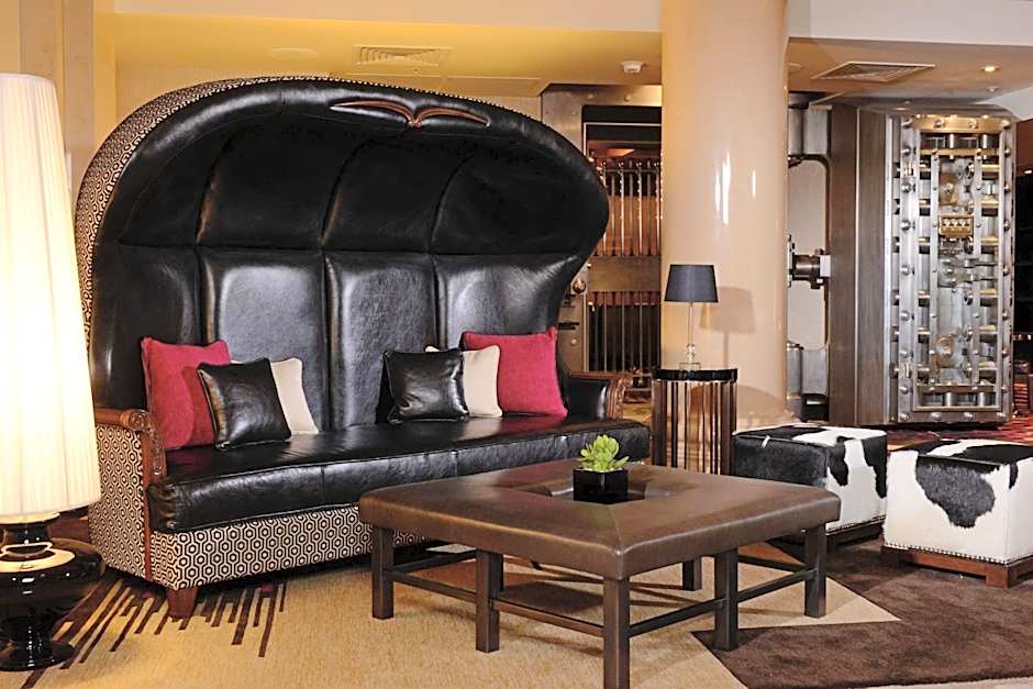Renaissance by Marriott Denver Downtown City Center Hotel