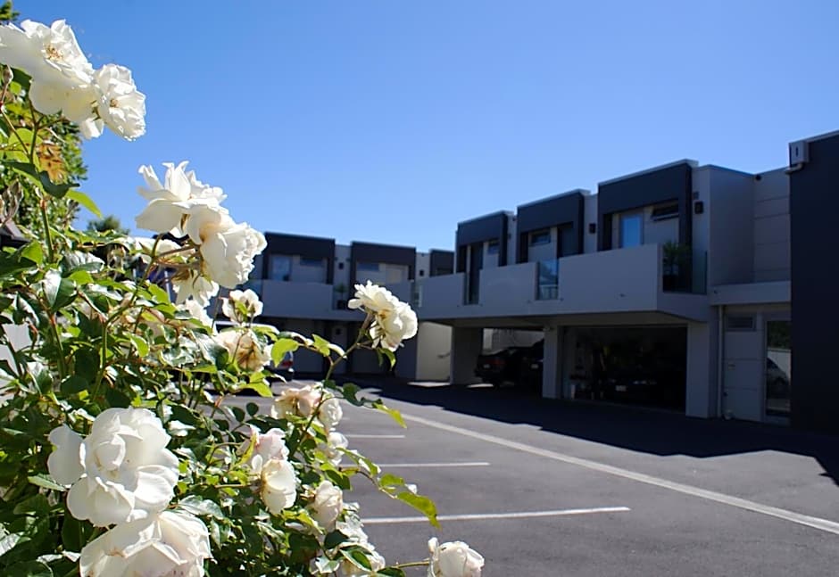 Bellano Motel Suites