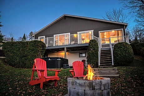 FRONT LAKE hot tub with sunset ski and slide 8p