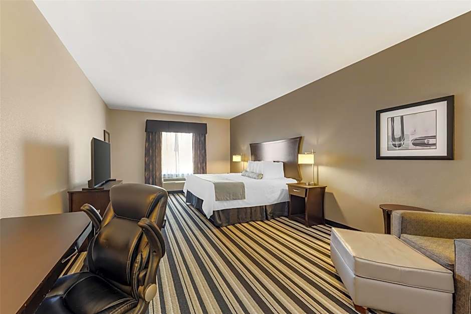 Best Western Plus Sand Bass Inn & Suites