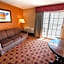 Hamilton Inn Select Beachfront Mackinaw City