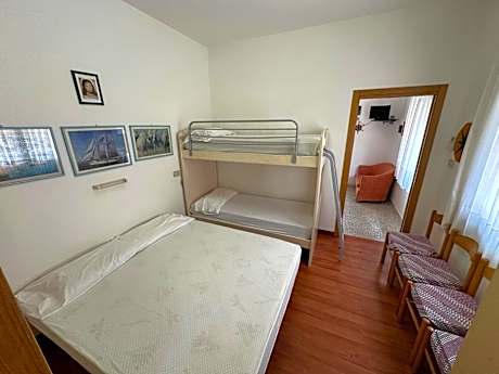 One-Bedroom Apartment with Patio