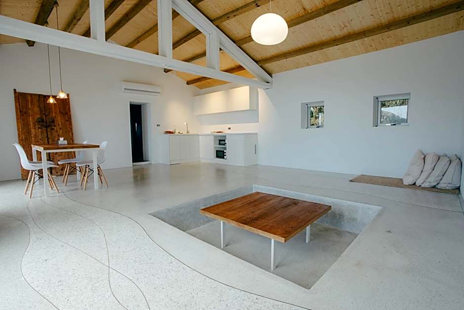 OwlStay Jiufen Wander