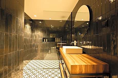 Twin Room with Balcony