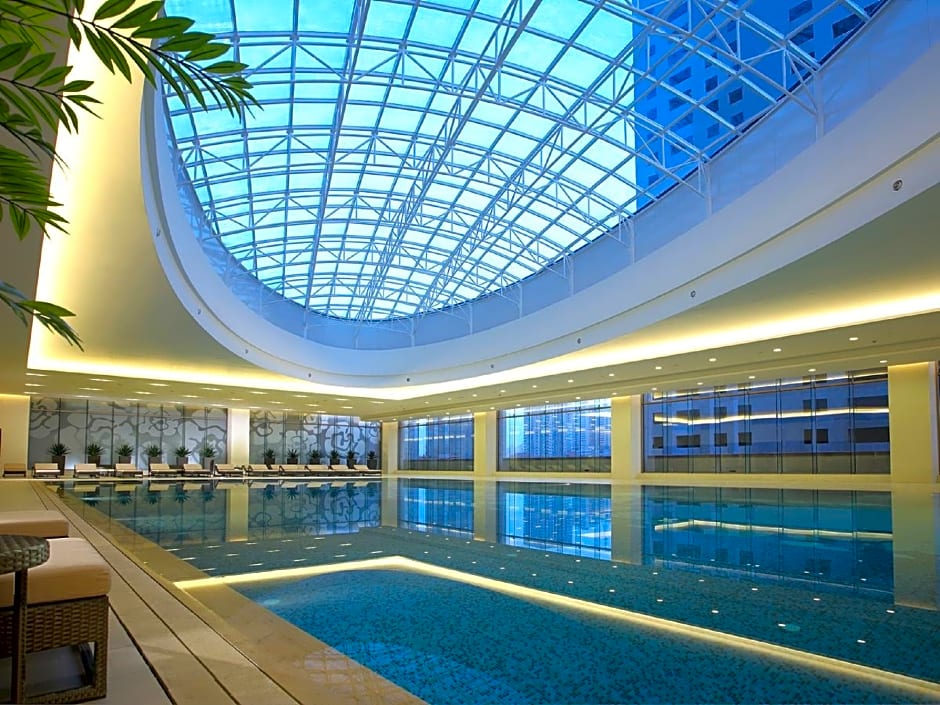 New World Dalian Hotel