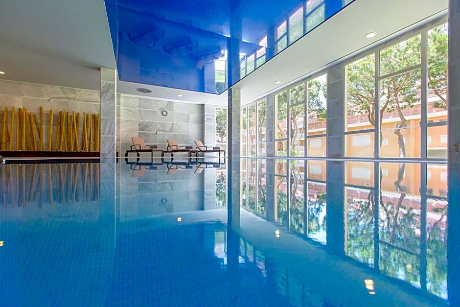 Hipotels Playa La Barrosa - Adults Only