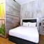 OYO 44029 Tudor Home Inn