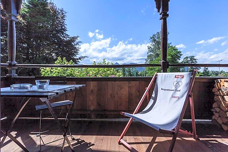 Hotel Zur Schanz – Ebbs, MO