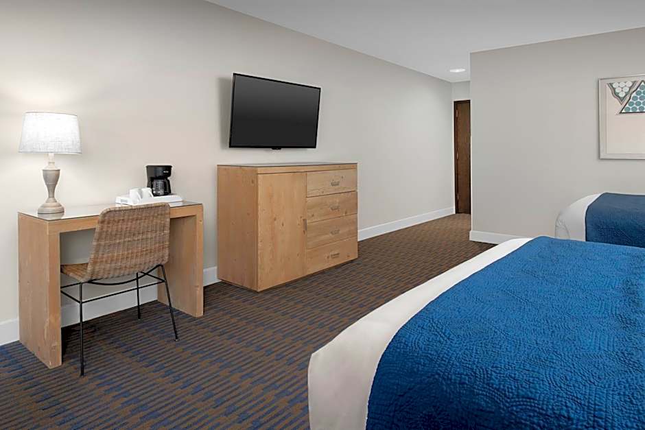 Ashland Hills Hotel & Suites