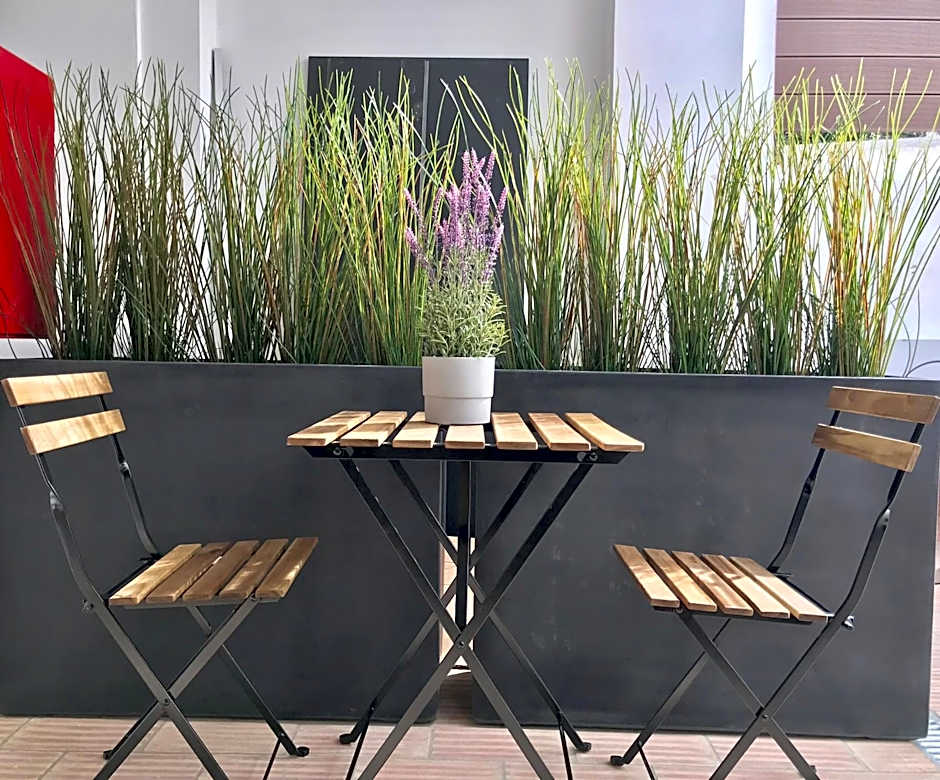 Alameda Exclusive House