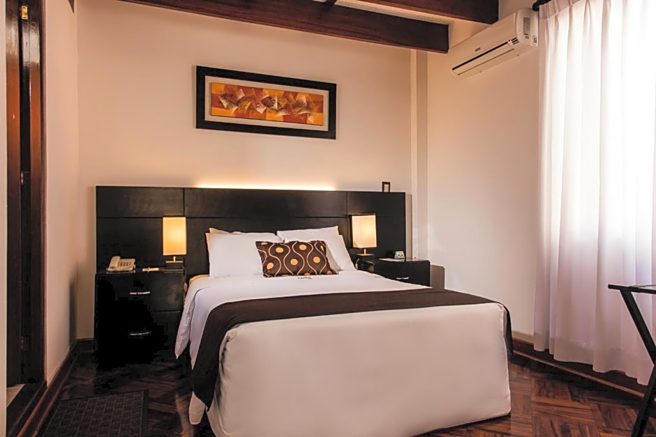 Hotel Ferre De Ville