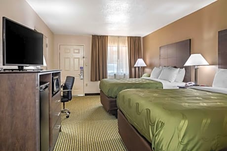 Queen Room with Two Queen Beds - Accessible/Non-Smoking