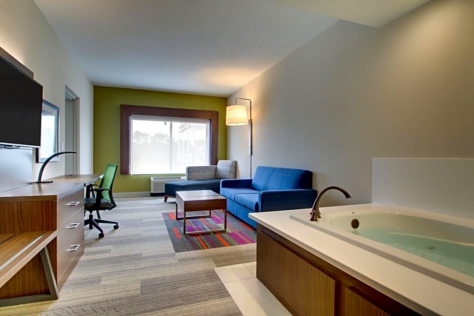 Holiday Inn Express & Suites Aurora - Naperville, an IHG Hotel