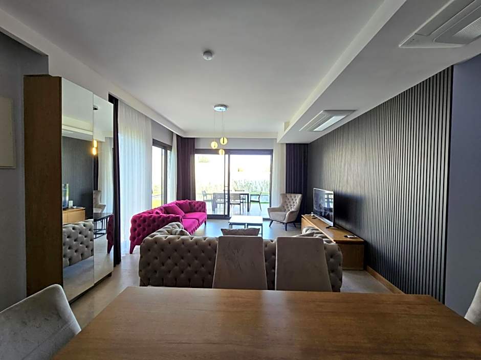 Ayayorgi süper havuzlu yeni