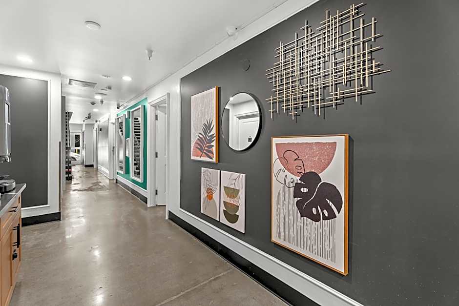 Hollywood Le Bon Hotel