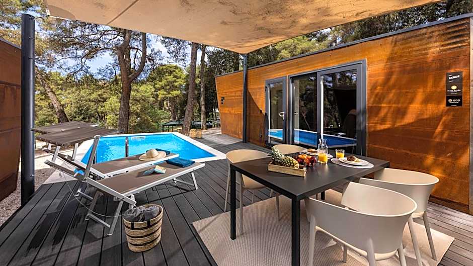 Porton Nature Hideouts