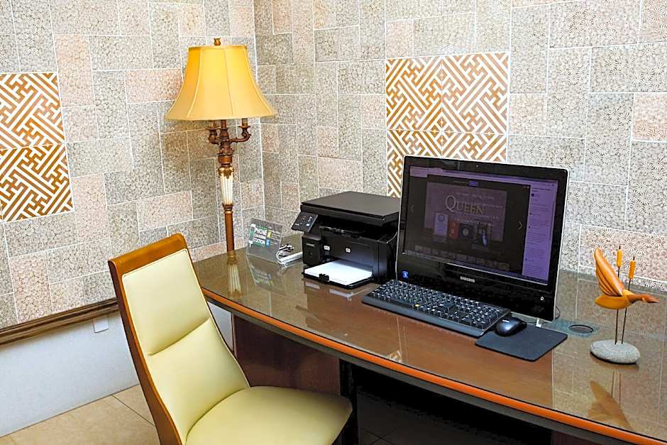 Hound Hotel Incheon Airport