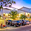 Pitaloka Hotel Sanur By DeWizZ Management