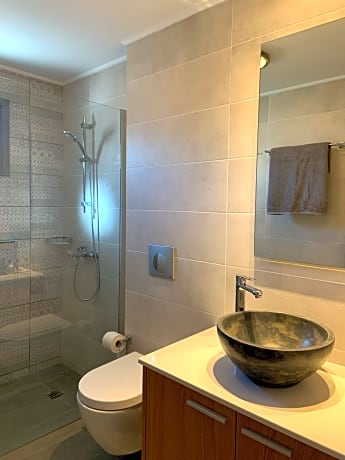 THREE BEDROOMS SUITE C2