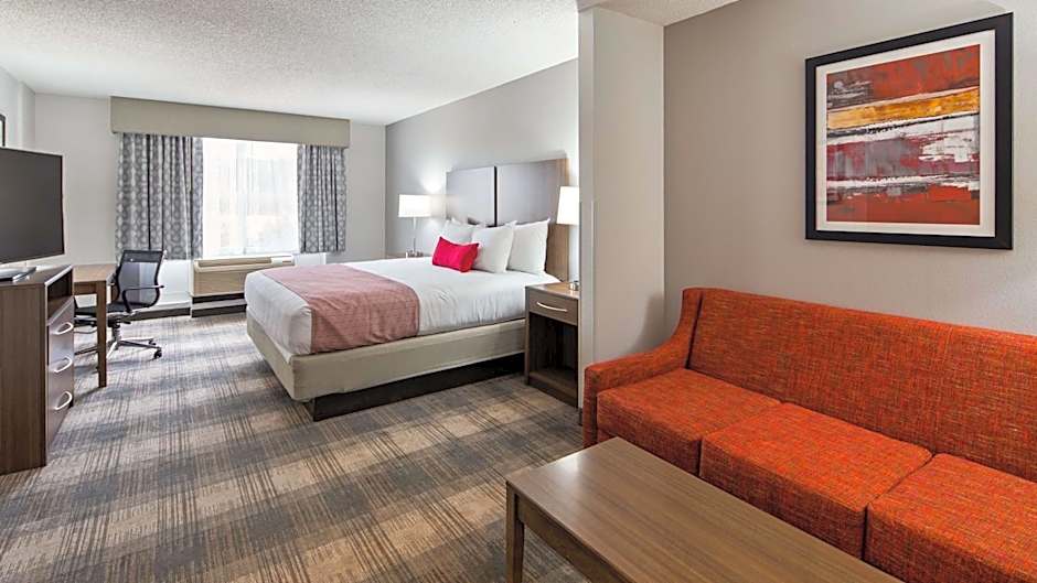 Best Western Plus Philadelphia-Choctaw Hotel and Suites