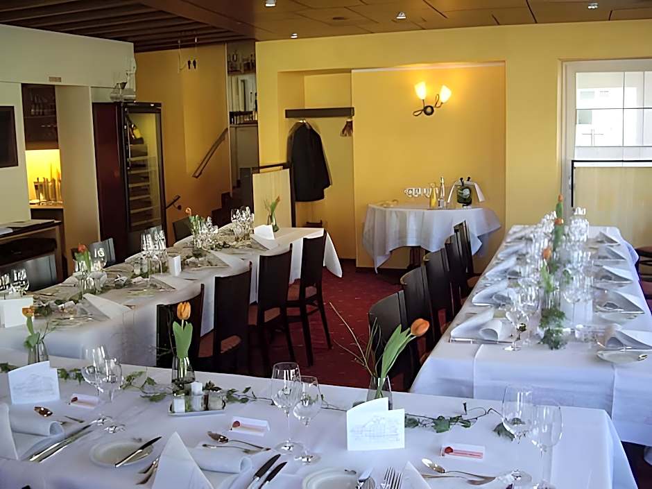 Hotel Garni Rosslipost