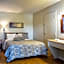 Le Deauville Motel