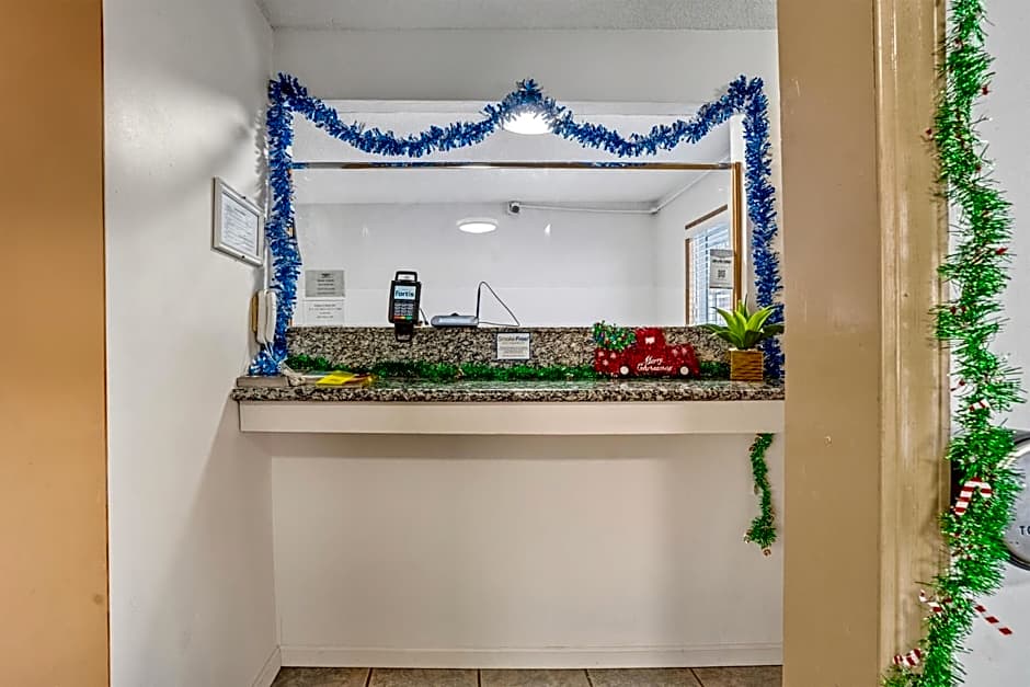 Devils Lake Inn By OYO Near Devils Lake Regional Airport