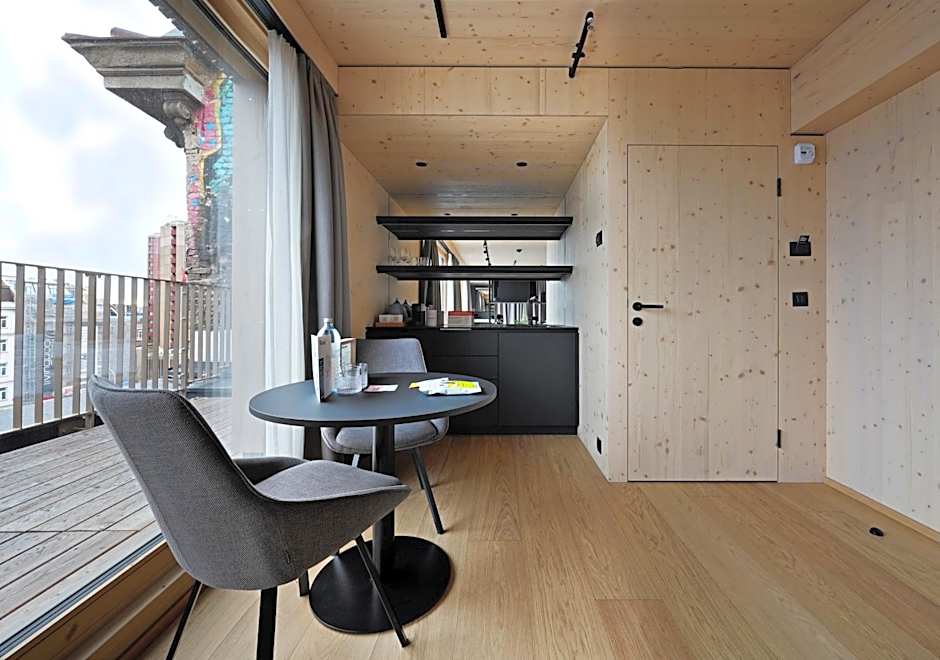 Numa Vienna Wood