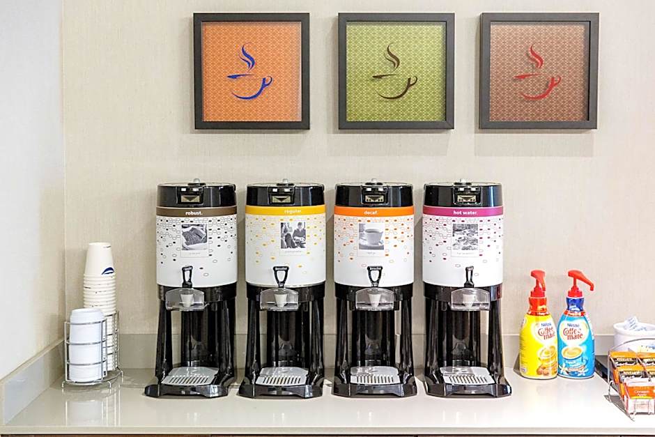 Hampton Inn By Hilton & Suites Dallas Downtown