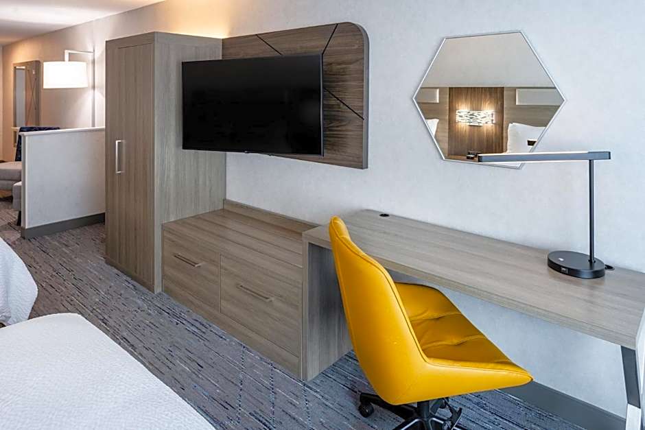 Holiday Inn Express Hotel & Suites Dewitt - Syracuse By IHG