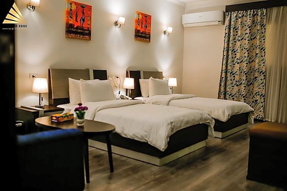 Pyramid Edge Hotel & Exclusive Pyramids View Rooftop