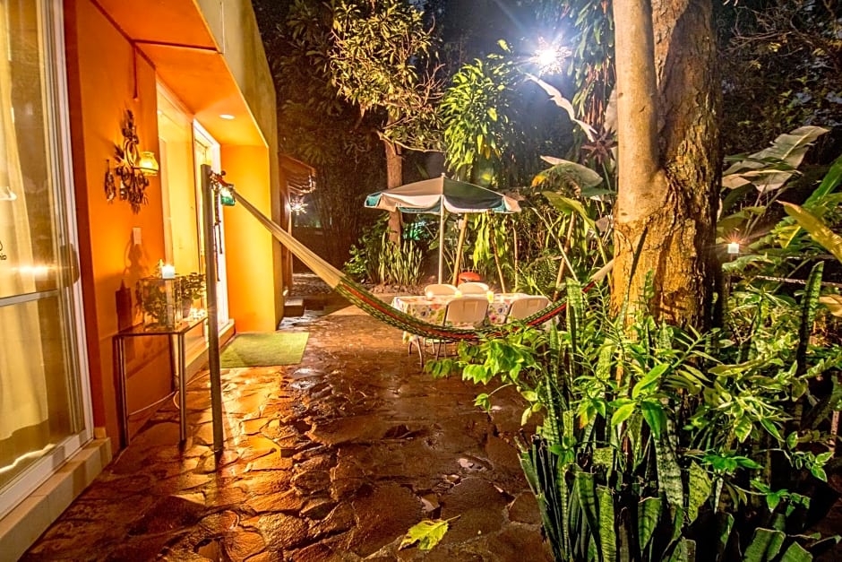 Htl & Villas Comala, alberca , parking, centricas, Petfriendly
