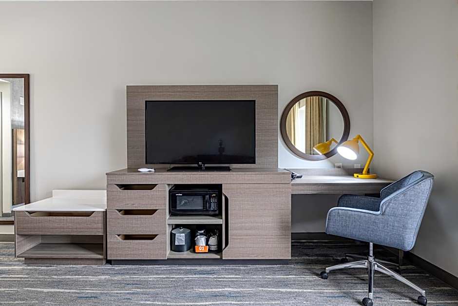 Hampton Inn By Hilton Knoxville-West At Cedar Bluff