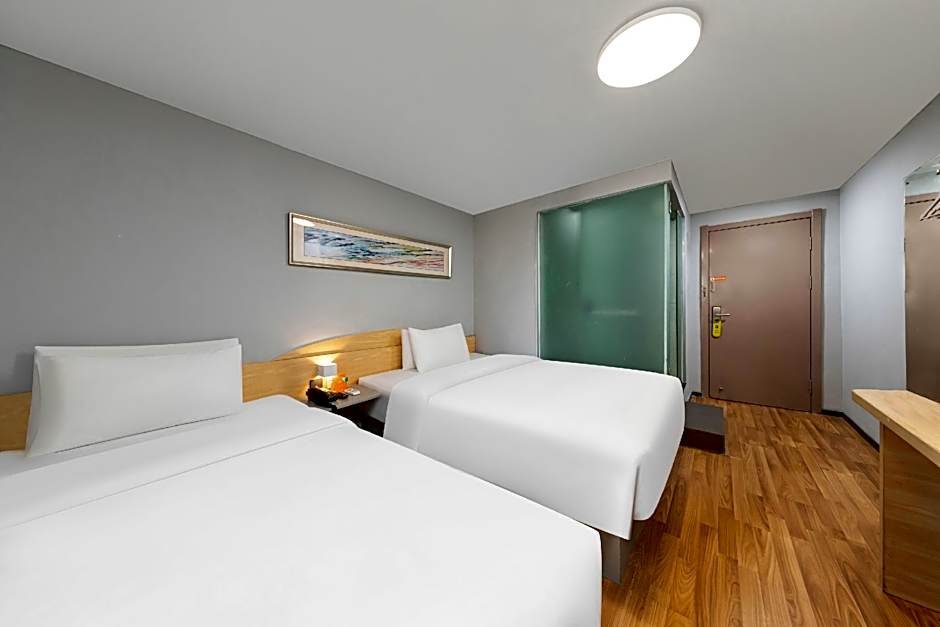 7 Days Inn Shenyang the Palace Huaiyuanmen Metro Station