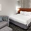 Courtyard by Marriott Miami At Dolphin Mall