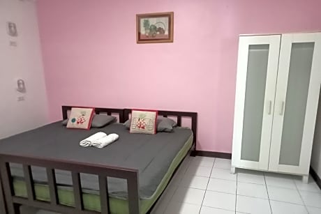 Standard Double Room - no window