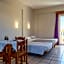 Danelis Studios & Apartments