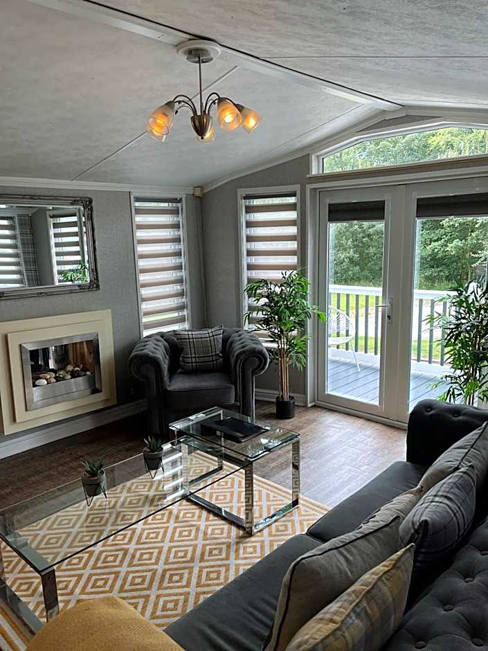 Percy Wood Lodges with Hot Tubs