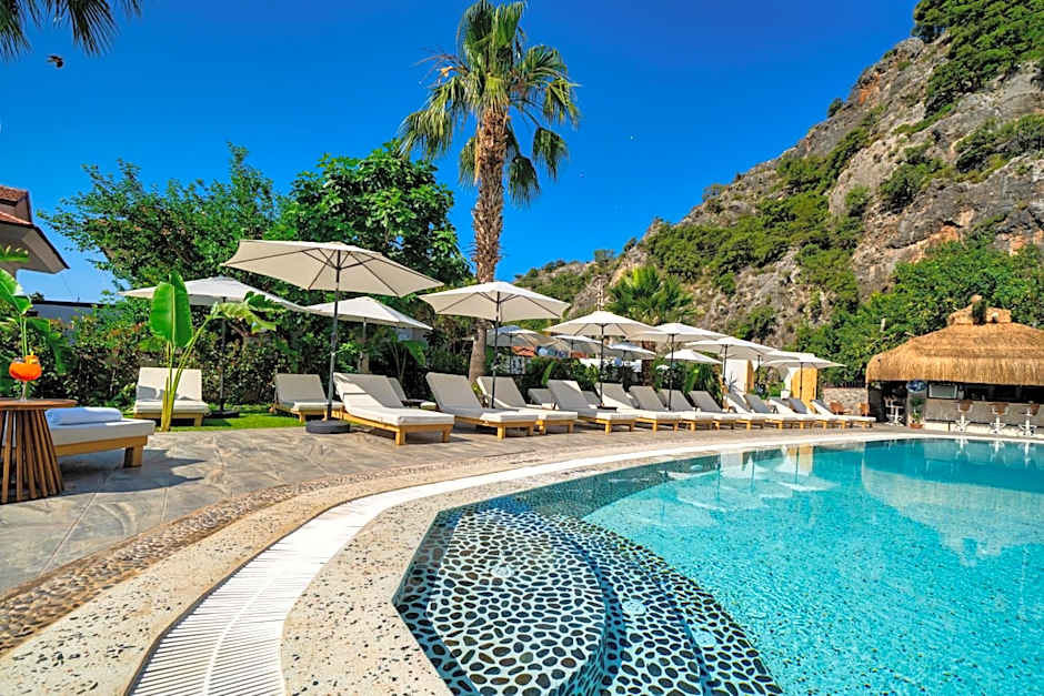 Ata Lagoon Beach Hotel