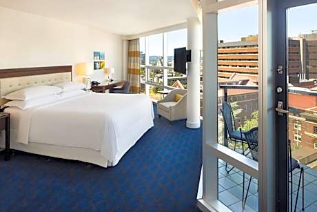 King Room with Balcony